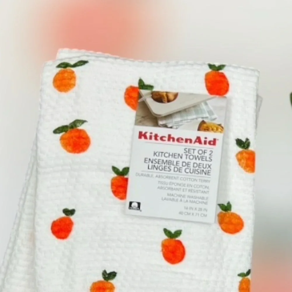 KitchenAid - ‘Oranges - bundle’ coordinating Dish Towels (5). NWT. Firm!